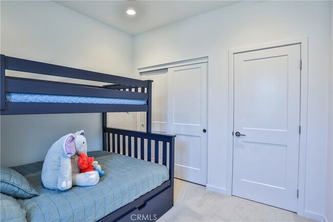 Building Photo - 224 Babson Ct