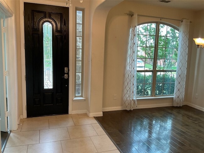 Building Photo - 3040 Seabrook Dr