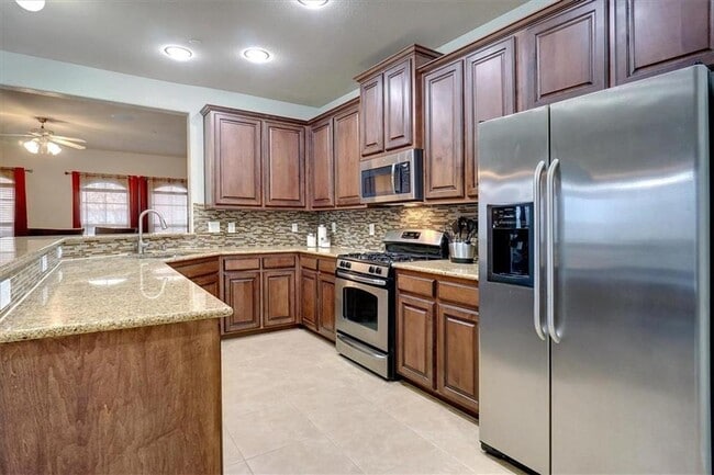Building Photo - 4100 Comanche Dr