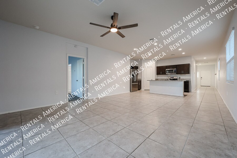 Building Photo - 36472 W San Capistrano Ave