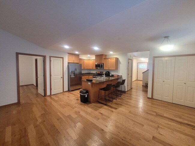 Building Photo - Three Bedroom House In Cordata - Kodiak