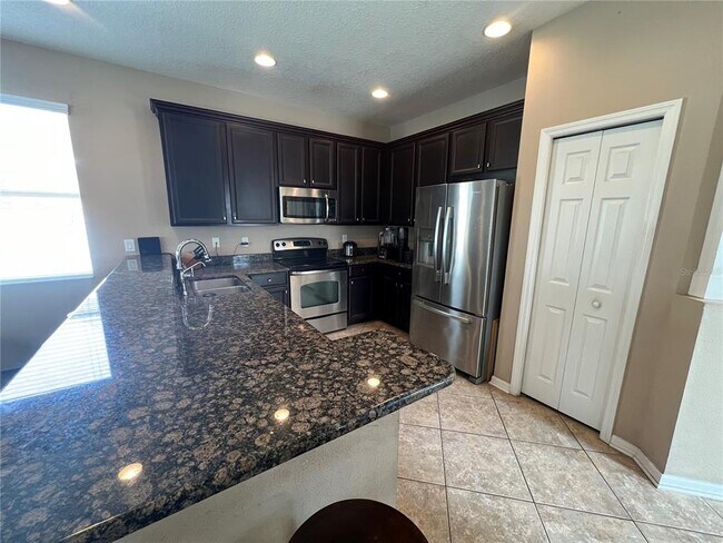 Building Photo - 8315 Deerland Bluff Ln