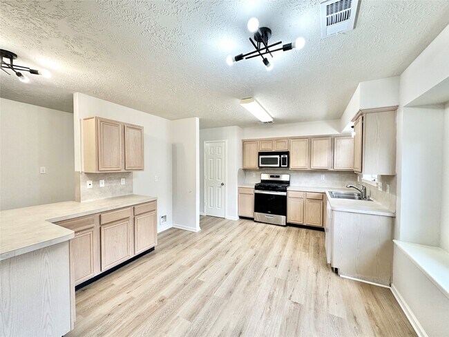 Building Photo - 3907 Crystal Pass Ct