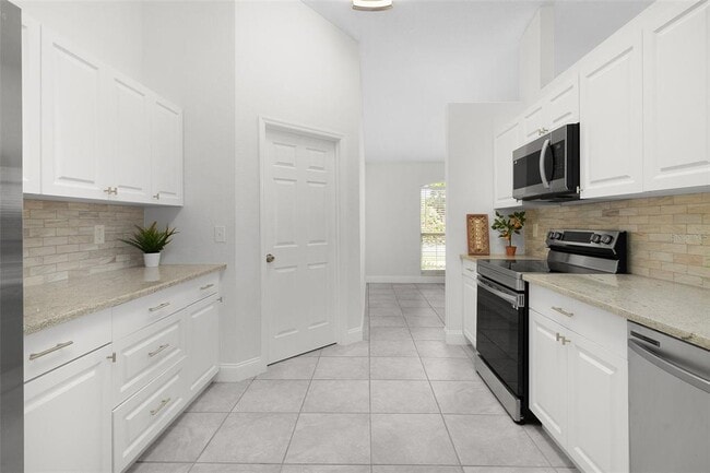 Building Photo - 525 Drayton Rd