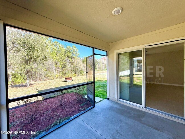 Building Photo - 8704 Lake George Cir W