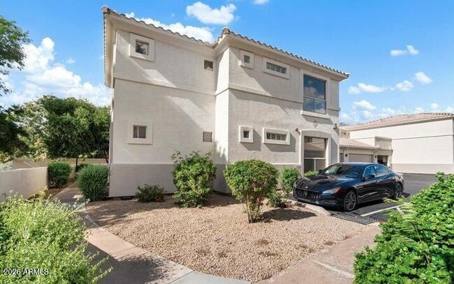 Building Photo - 9550 E Thunderbird Rd