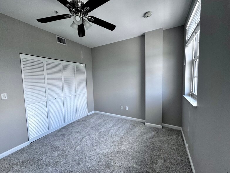 Second bedroom - 101 SE Ocean Blvd