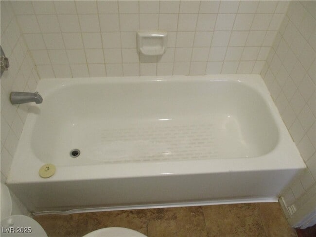 Building Photo - 3602 Gaylord Dr