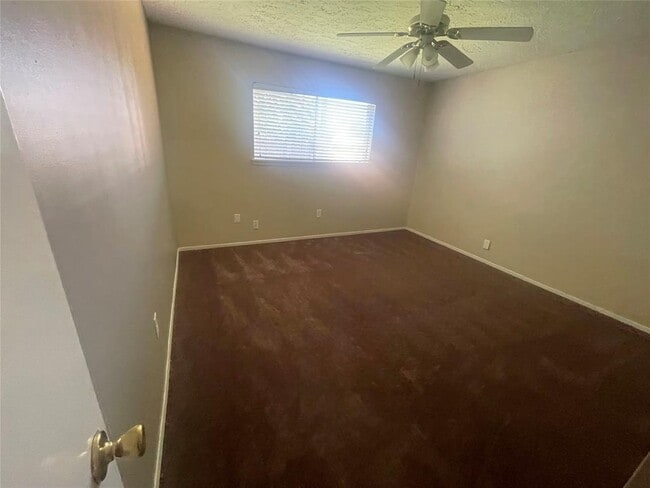 Building Photo - 11326 Sagemeadow Ln