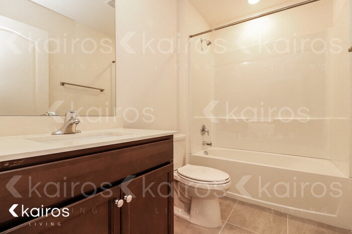 Building Photo - 8523 Indian Laurel Ln