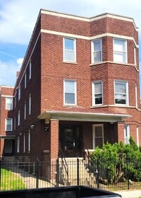 Building Photo - 4105 N Bernard St