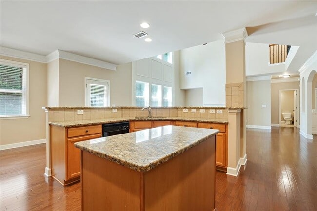 Building Photo - 2574 Dogwood Pond Rd