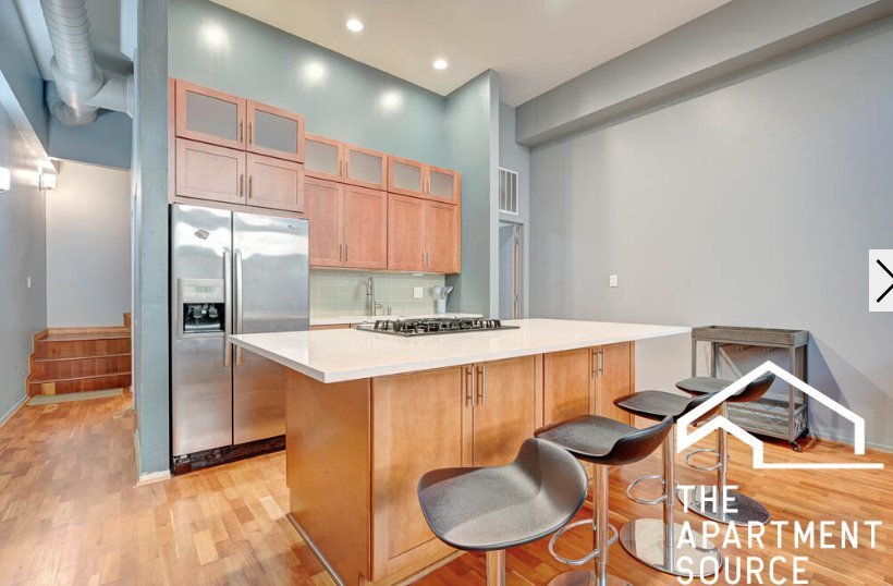 Building Photo - 1760 W Wrightwood Ave