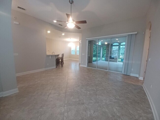 Building Photo - 433 Escalante Ct