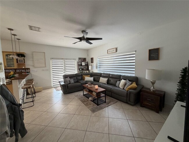 Building Photo - 6762 SW 157th Ct