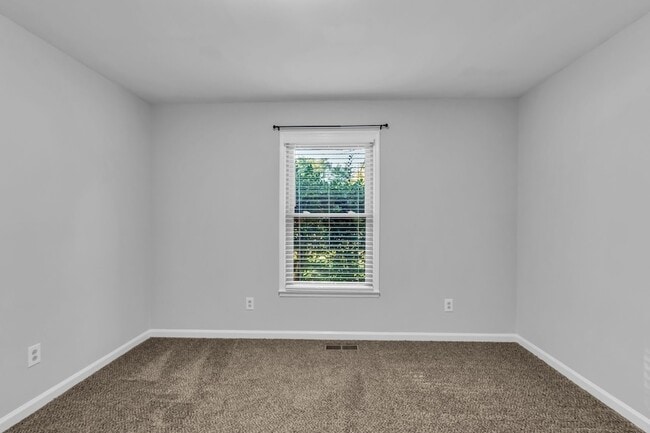 Building Photo - 2560 Choctaw Trce