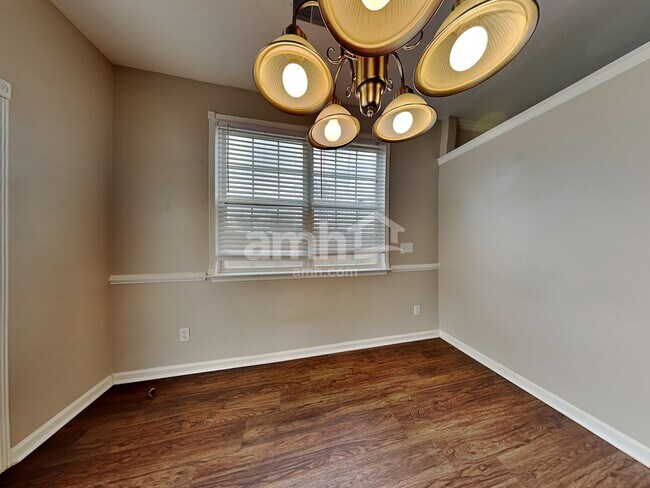 Building Photo - 1 Planters Grove Dr