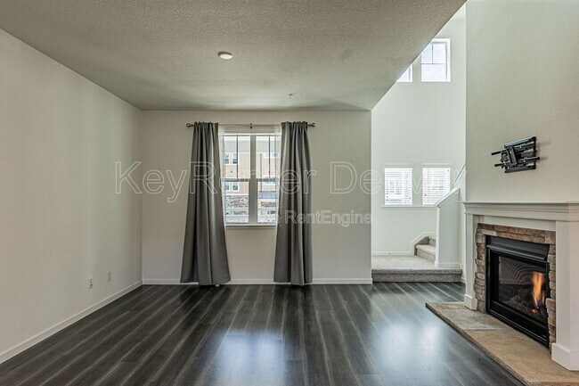 Building Photo - 5415 W 97th Ave