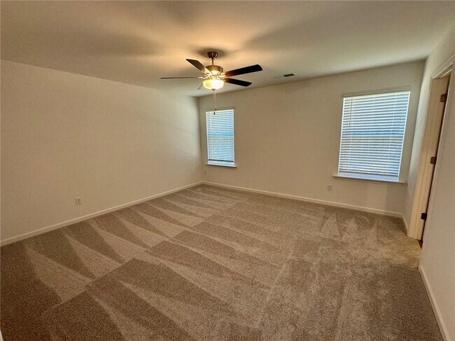 Building Photo - 6015 Deer Run St