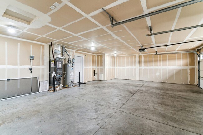 Building Photo - 2914 W Sunny Cove St