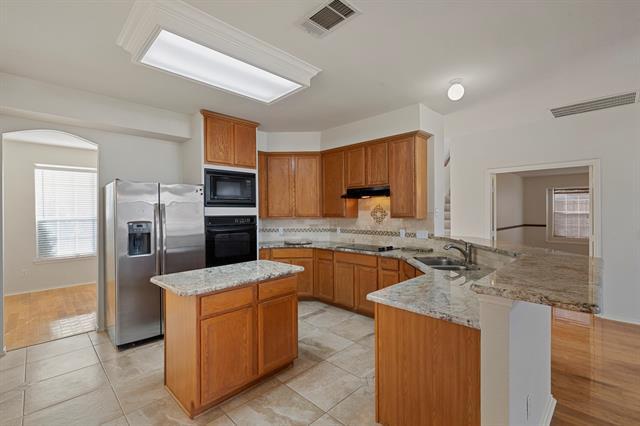 Building Photo - 4325 Creekstone Dr