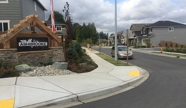Building Photo - Luxurious Home in Lynnwood with 4 bed and 2.5 Bath