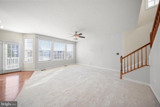 Building Photo - 16421 Regatta Ln