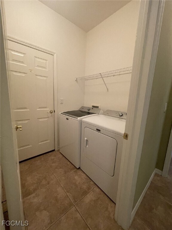 Building Photo - 13818 Village Creek Dr