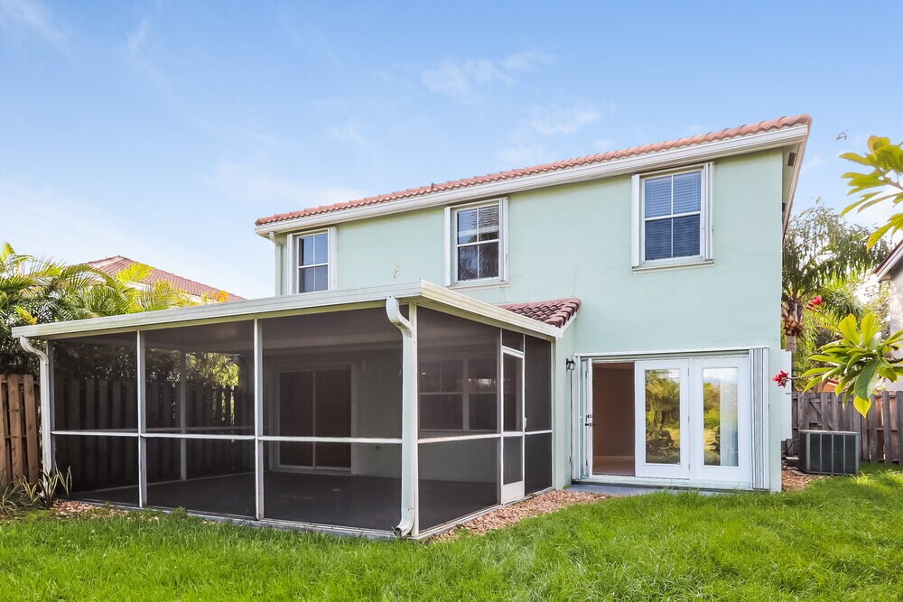 Building Photo - 4330 SW 82nd Way