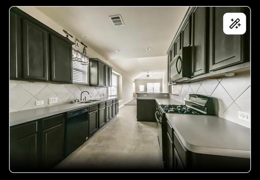 Building Photo - 16919 Beretta Bend Dr