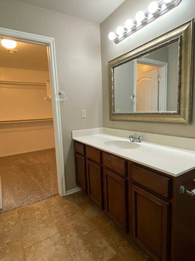 Building Photo - Cute 3 Bedroom Home In Piedmont Schools