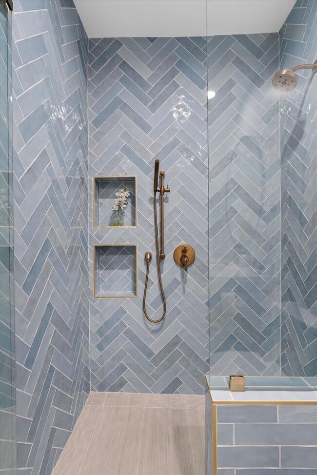 Building Photo - 3314 W Here to There Dr