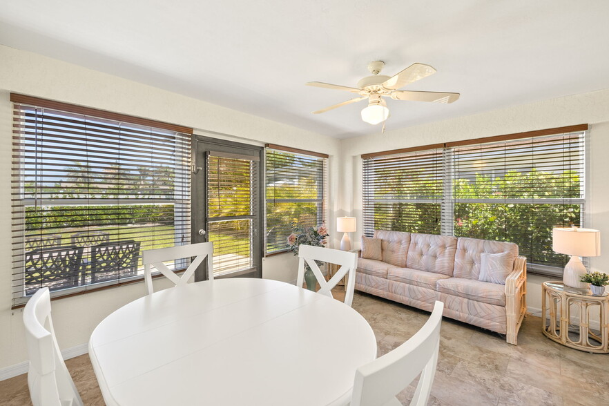 Family Room - 695 104th Ave N