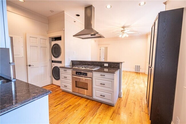 Building Photo - 259 14th St NE