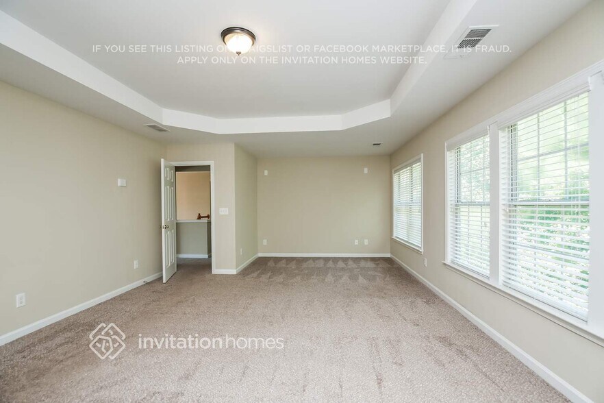 Building Photo - 2714 Spindletop Ln NW