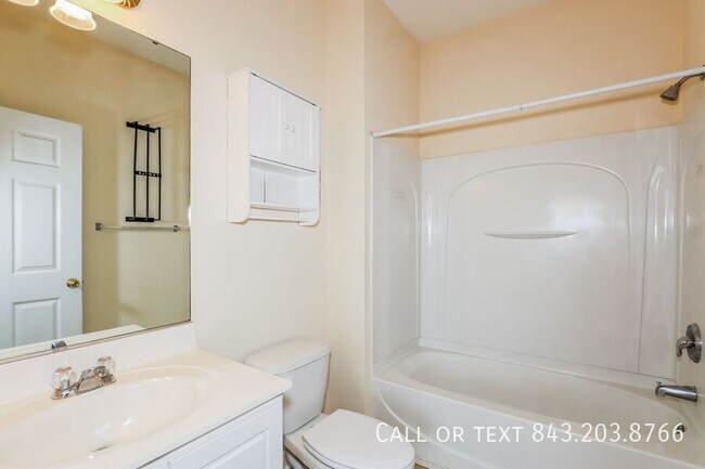 Building Photo - 336 Kiskadee Loop