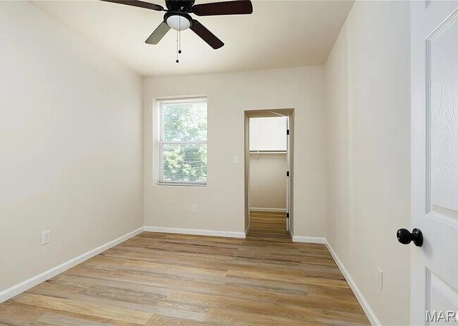 Building Photo - 5909 Cates Ave