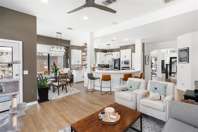 Building Photo - 4011 Azure Ln