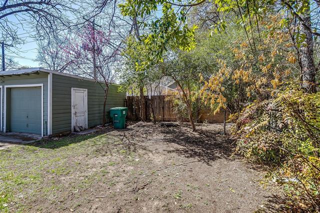 Building Photo - 3140 Rogers Ave