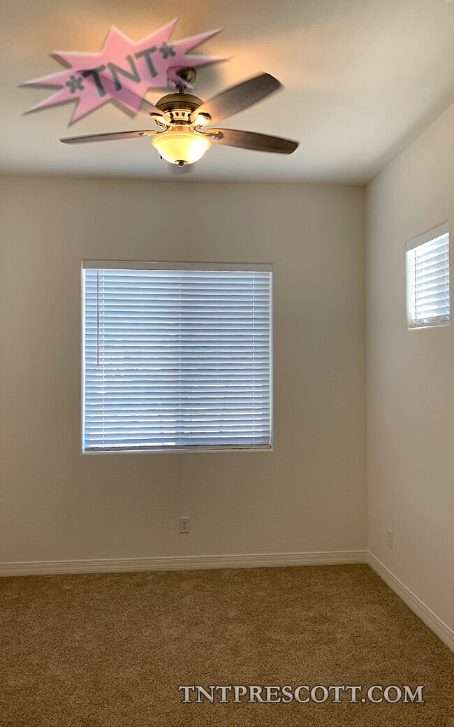 Building Photo - Home in Granville HOA