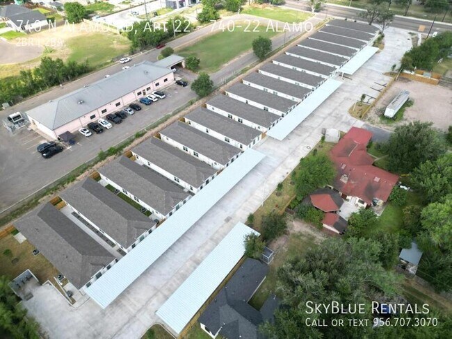 Building Photo - 740 N Alamo Rd