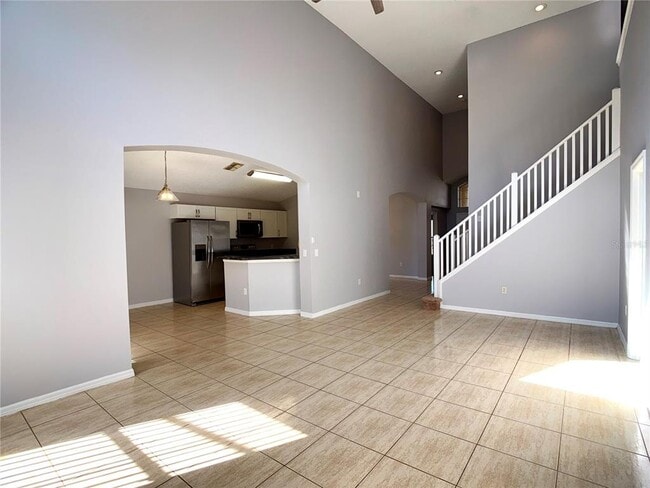 Building Photo - 732 Casterton Cir