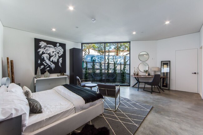 Building Photo - Architectural 1-Bed Designer Residence wit...