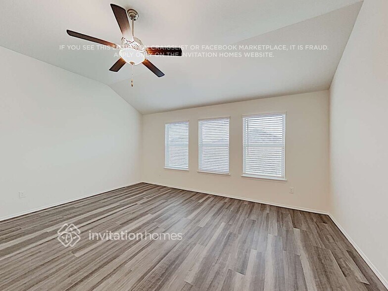 Building Photo - 14464 Artisan Dr
