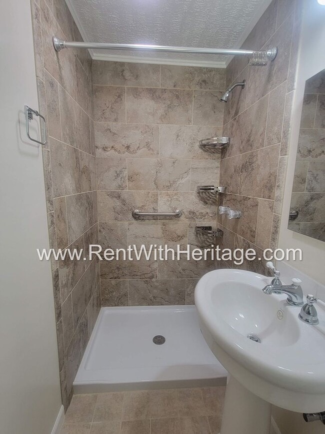 Building Photo - Gorgeous 3bd/2bath Brick Home/ Attention To Detail/ Upgrades Galore/ Great Location