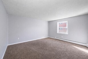 Building Photo - 25 Horne St