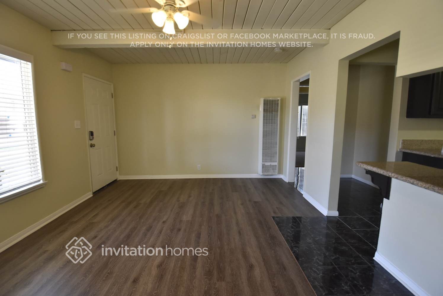 Building Photo - 3618 W 145th St