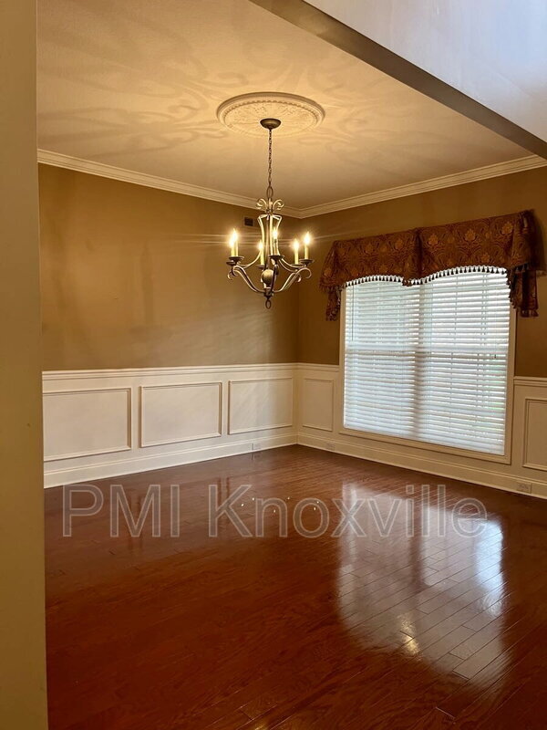 Building Photo - 4601 Ivy Rose Dr