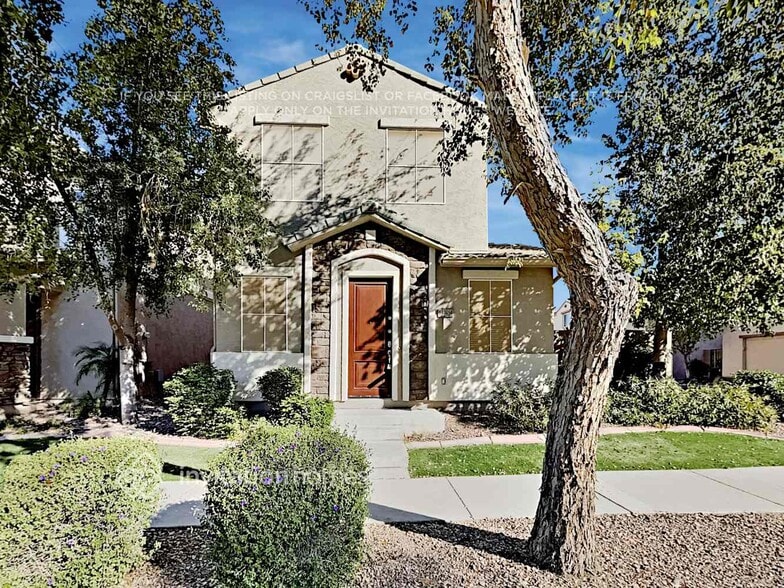 Primary Photo - 10054 E Impala Ave