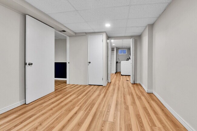 Building Photo - $2,795.00 - 4 Bedroom, 3 Bathroom, Single ...